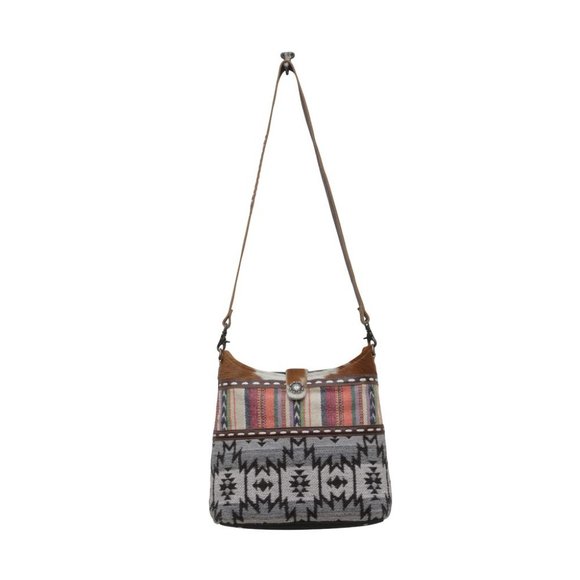 NWT Myra Shoulder Bag - Picture 3 of 6